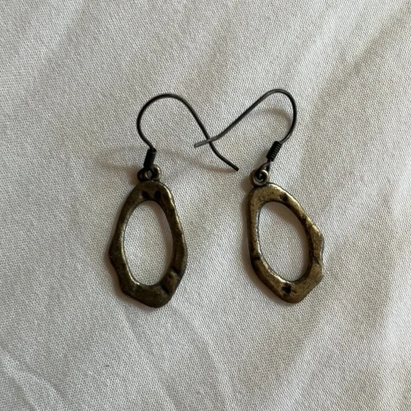 Women’s necklace and earring - Picture 2 of 3